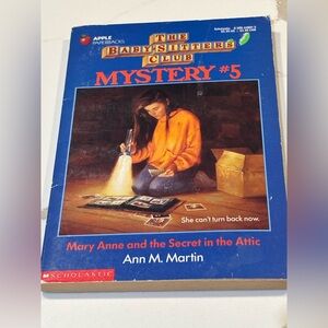 Babysitter’s Club Mary Anne & the Secret in Attic Book Ann M. Martin Mystery #5